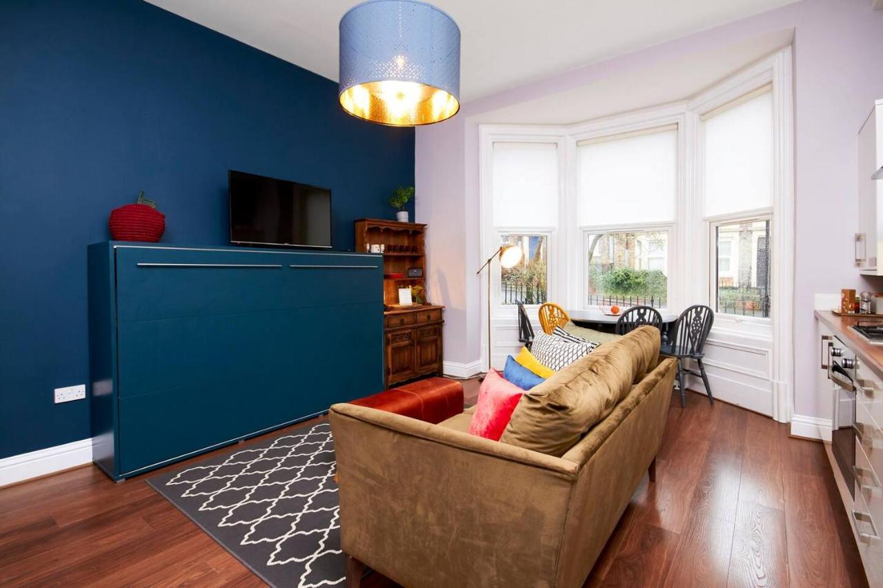 Lovely Abode In Newcastle - Sleeps 4 - Ground Floor Exterior foto